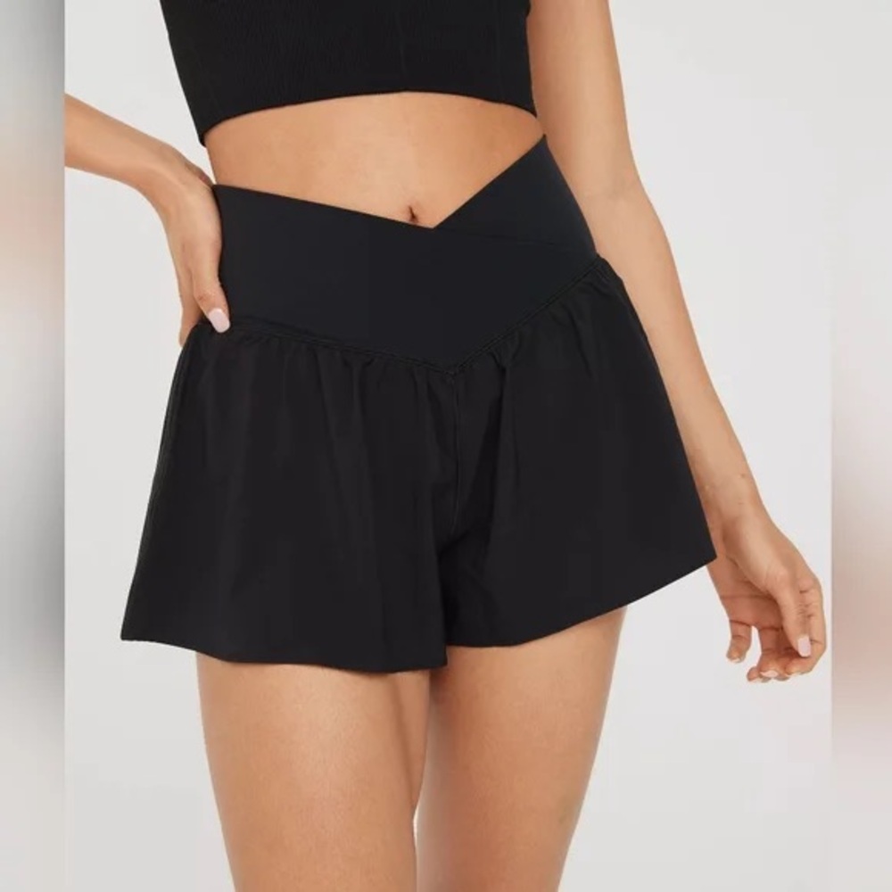 Aerie Black Flirty Crossover Women's Shorts